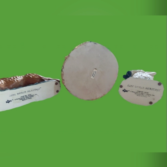 VINTAGE LOT OF OLDE WORLD HERITAGE "RUSS BERRY & CO." RESIN BUNNY RABBITS - Picture 7 of 7